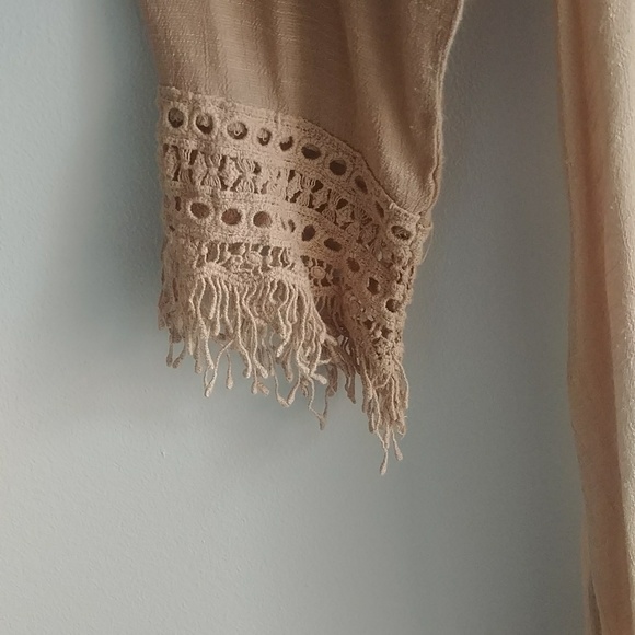 Cal Style Top - Picture 4 of 7